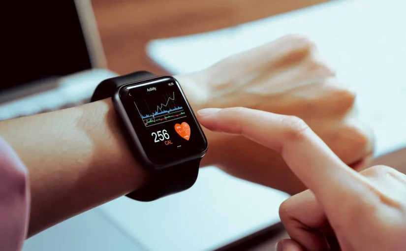 Wearable Tech untuk Belajar: Jam Pintar yang Melacak Progres Siswa